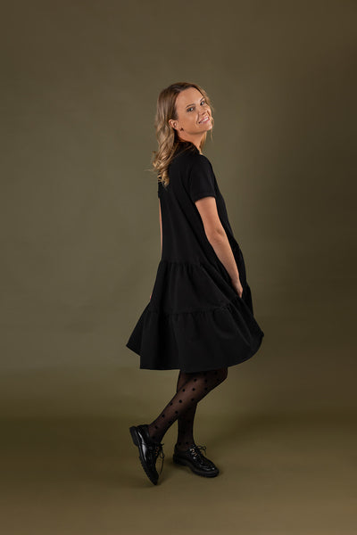 Black viscose knitted dress with velvet pockets, fox embroidery