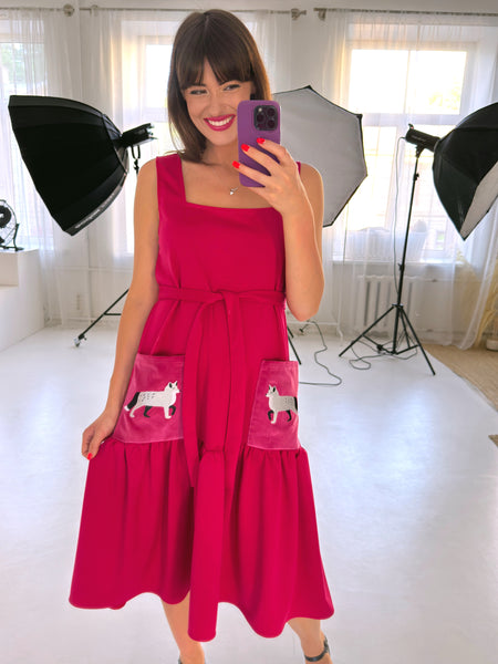 fuchsia pink dress with arctic foxes