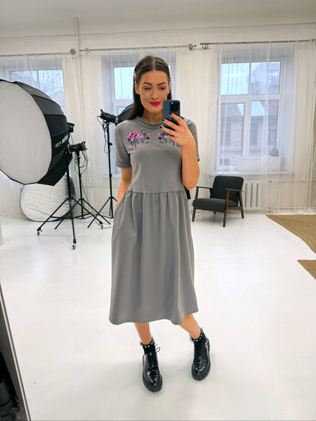 Gray dress with peonies