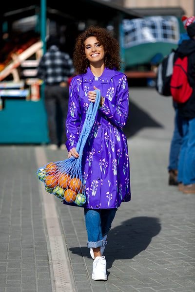 Purple raincoat with Cyclamen print / Dress cut