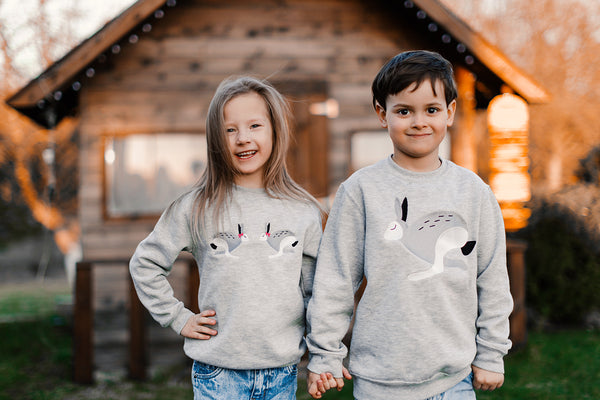 Light Gray Sweater with Bunnie embroidery / Kids