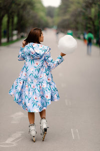 Light Blue raincoat with Flower print / Trapeze cut