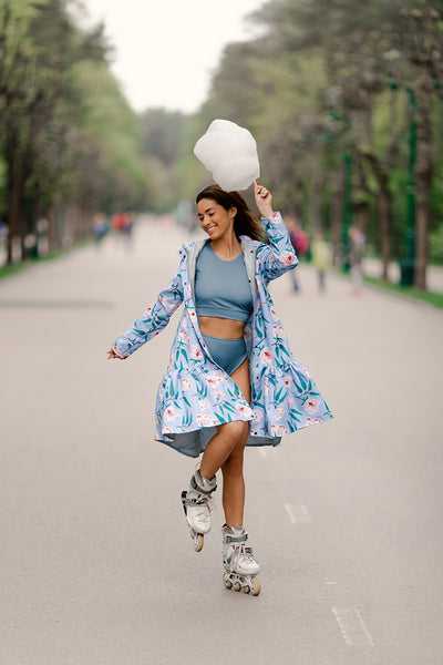 Light Blue raincoat with Flower print / Trapeze cut