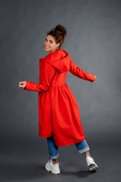 Red raincoat / Tale