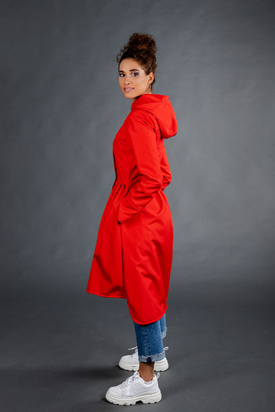 Red raincoat / Tale