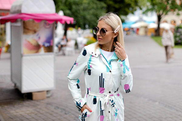 White Softshell raincoat with Cactus print / Long skirt