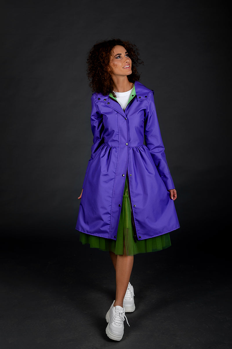 Purple raincoat / Dress cut